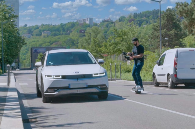 OneWheel One Wheel Traveling